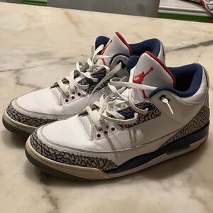 Men’s Jordan’s 3 True Blue